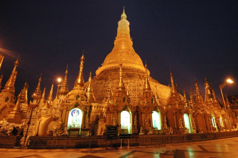 MYAN0018 | 2005, 2005-Myanmar, ASIEN, MYANMAR, Shwedagon-Pagode, Yangon