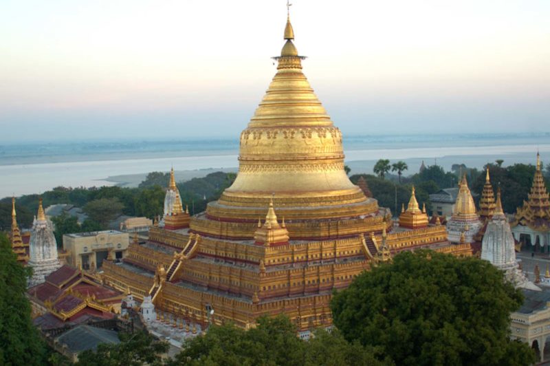 MYAN0033 | 2005, 2005-Myanmar, ASIEN, Bagan, Ballonfahrt-Myanmar, MYANMAR, Shwezigon-Pagode