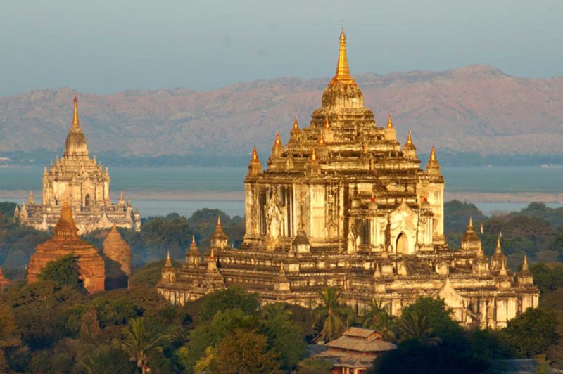 MYAN0037 | 2005, 2005-Myanmar, ASIEN, Bagan, Ballonfahrt-Myanmar, MYANMAR