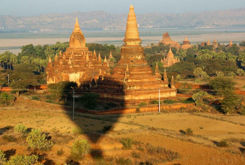 MYAN0040 | 2005, 2005-Myanmar, ASIEN, Bagan, Ballonfahrt-Myanmar, MYANMAR