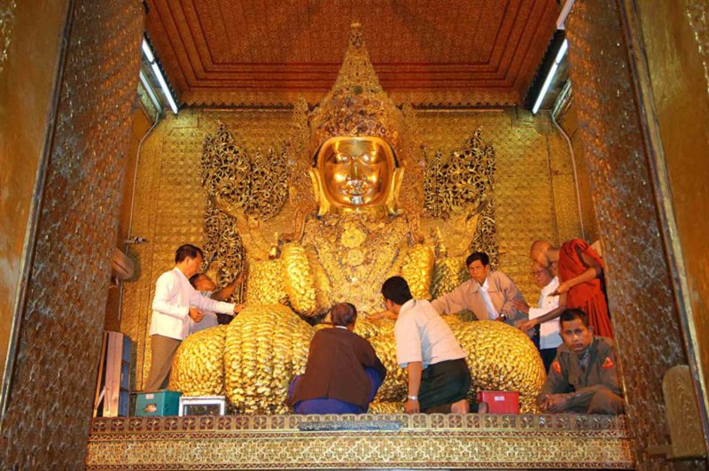 MYAN0065 | 2005, 2005-Myanmar, ASIEN, Goldener Buddah, MYANMAR, Mandalay